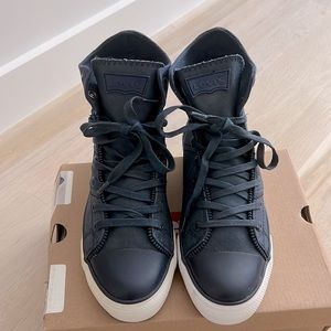 Levi’s Zip Exhict Twill high top Sneakers Unisex